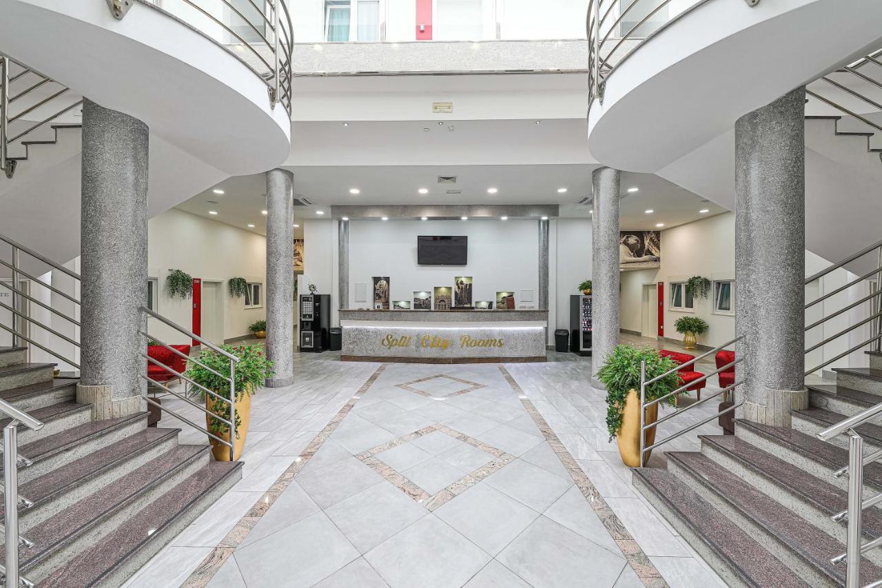 Split City Rooms Exterior photo